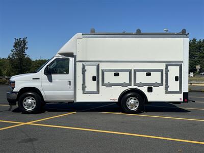 2024 Ford E-350 SD   - Photo 3 - South Weymouth, MA 02190