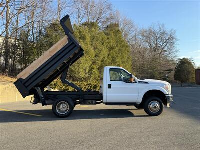 2016 Ford F-350 Super Duty XL   - Photo 14 - South Weymouth, MA 02190