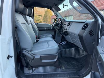 2016 Ford F-350 Super Duty XL   - Photo 17 - South Weymouth, MA 02190
