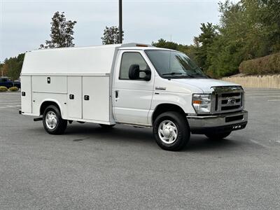 2016 Ford E-350   - Photo 8 - South Weymouth, MA 02190