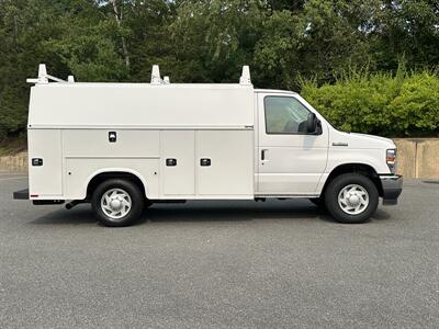2021 Ford E-350 SD   - Photo 7 - South Weymouth, MA 02190