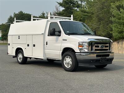 2021 Ford E-350 SD   - Photo 8 - South Weymouth, MA 02190