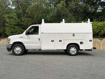 2021 Ford E-350 SD   - Photo 3 - South Weymouth, MA 02190