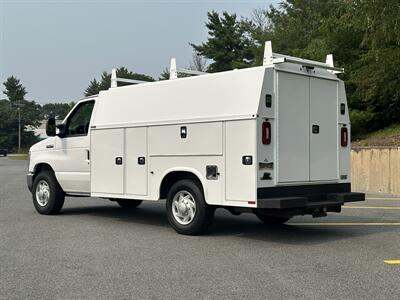 2021 Ford E-350 SD   - Photo 4 - South Weymouth, MA 02190