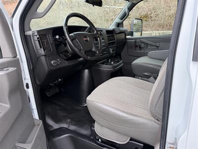 2020 GMC Savana 3500   - Photo 25 - South Weymouth, MA 02190