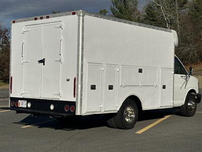 2003 Chevrolet EXPRESS 3500 G30   - Photo 7 - South Weymouth, MA 02190