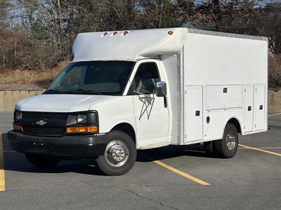 2003 Chevrolet EXPRESS 3500 G30   - Photo 2 - South Weymouth, MA 02190