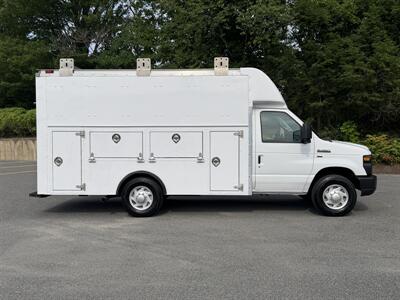 2010 Ford E350 12' Service Utility Body E-350 - Photo 7 - South Weymouth, MA 02190