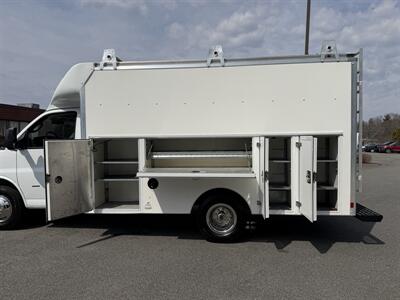 2020 Chevrolet Express 3500   - Photo 12 - South Weymouth, MA 02190