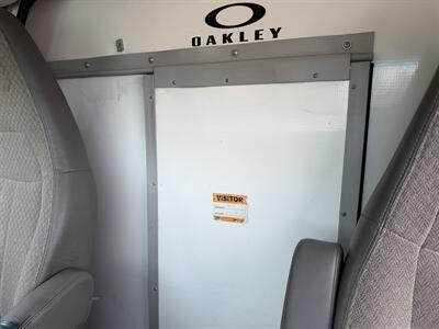 2020 Chevrolet Express 3500   - Photo 17 - South Weymouth, MA 02190