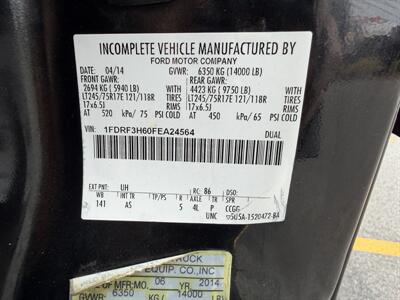 2015 Ford F-350 4x4 Dump Truck XL   - Photo 22 - South Weymouth, MA 02190