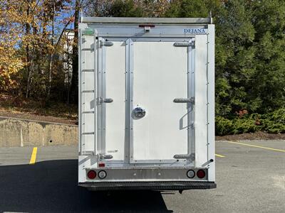 2017 Ford E-350 SD - Photo 5 - South Weymouth, MA 02190