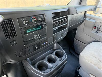2021 Chevrolet Express 3500 14 " Box Truck Tommy Gate Lift Gate   - Photo 14 - South Weymouth, MA 02190
