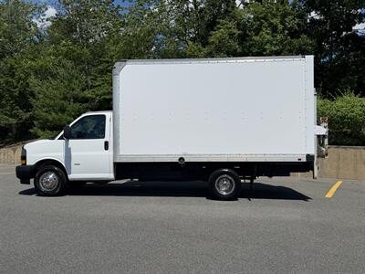 2021 Chevrolet Express 3500 14 " Box Truck Tommy Gate Lift Gate   - Photo 3 - South Weymouth, MA 02190