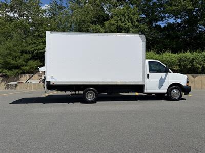 2021 Chevrolet Express 3500 14 " Box Truck Tommy Gate Lift Gate   - Photo 9 - South Weymouth, MA 02190