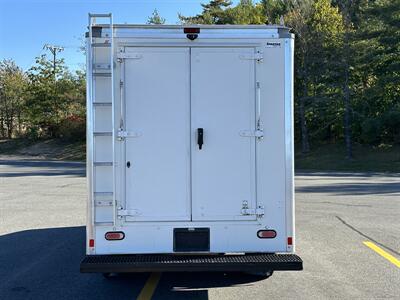 2018 GMC Savana 3500   - Photo 5 - South Weymouth, MA 02190