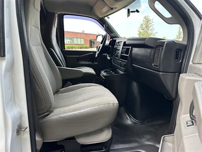 2018 GMC Savana 3500   - Photo 16 - South Weymouth, MA 02190