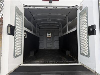 2017 Ford Transit 350 HD   - Photo 13 - South Weymouth, MA 02190