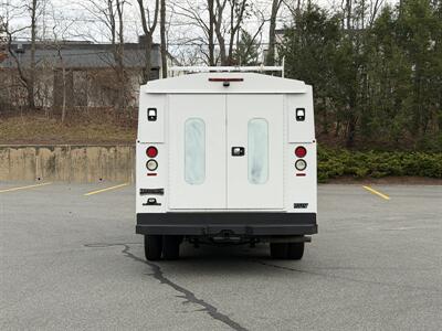 2017 Ford Transit 350 HD   - Photo 5 - South Weymouth, MA 02190