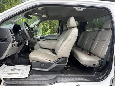 2021 Ford F-550 4x4 Switch N Go Dump Truck Extended Cab - Photo 17 - South Weymouth, MA 02190