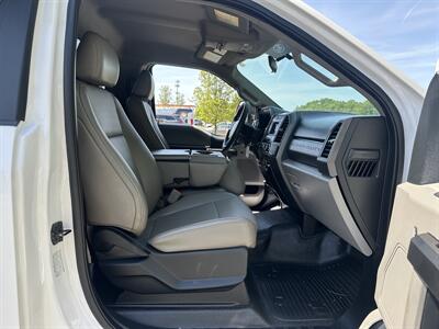 2019 Ford F550   - Photo 17 - South Weymouth, MA 02190