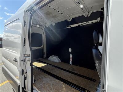 2020 Ford Transit 250  High Roof 148 " - Photo 19 - South Weymouth, MA 02190