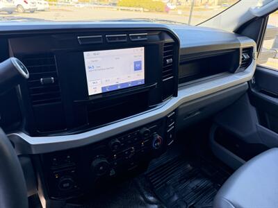 2023 Ford F-350 Super Duty 4x4 Dump Truck   - Photo 16 - South Weymouth, MA 02190