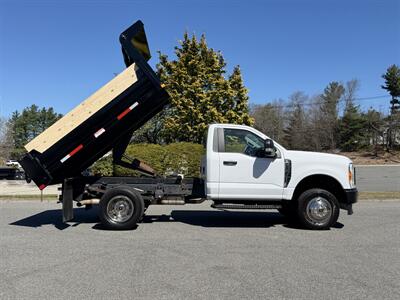 2023 Ford F-350 Super Duty 4x4 Dump Truck   - Photo 12 - South Weymouth, MA 02190
