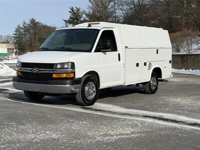 2019 Chevrolet Express 3500   - Photo 2 - South Weymouth, MA 02190
