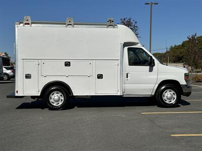 2009 Ford E-350 XL  Utility Body - Photo 7 - South Weymouth, MA 02190