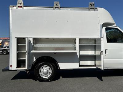 2009 Ford E-350 XL  Utility Body - Photo 13 - South Weymouth, MA 02190