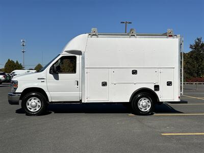 2009 Ford E-350 XL  Utility Body - Photo 3 - South Weymouth, MA 02190