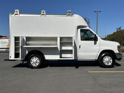 2009 Ford E-350 XL  Utility Body - Photo 12 - South Weymouth, MA 02190