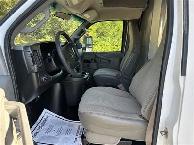 2018 GMC Savana 3500   - Photo 13 - South Weymouth, MA 02190