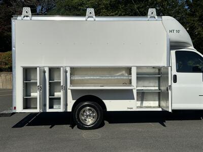 2018 GMC Savana 3500   - Photo 23 - South Weymouth, MA 02190