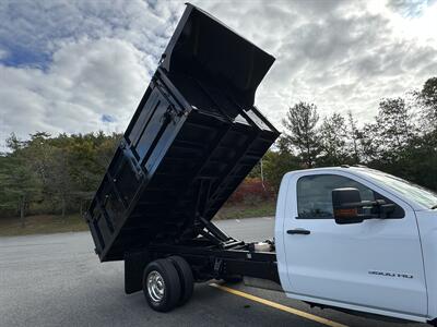 2016 Chevrolet Silverado 3500HD CC Work Truck - Photo 14 - South Weymouth, MA 02190