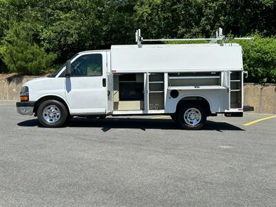 2013 Chevrolet Express 3500   - Photo 10 - South Weymouth, MA 02190