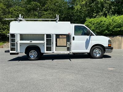 2013 Chevrolet Express 3500   - Photo 14 - South Weymouth, MA 02190