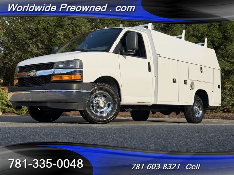 2023 Chevrolet Express Cutaway