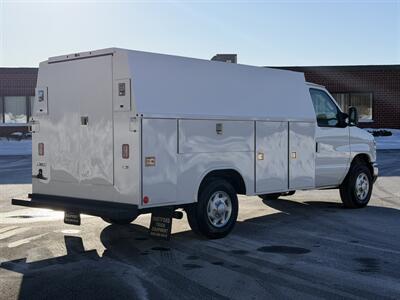 2023 Ford E-350 SD   - Photo 4 - South Weymouth, MA 02190