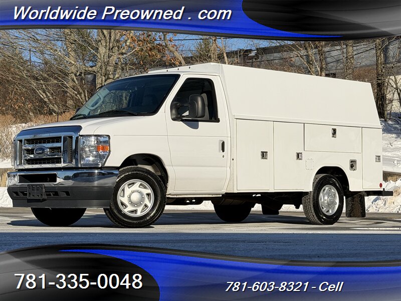 2023 Ford E-350 SD  