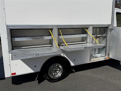 2015 Ford Transit 350 HD   - Photo 14 - South Weymouth, MA 02190