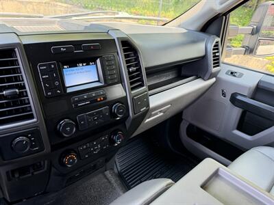 2022 Ford F-550 4x4 Dump Truck 9' Body - Photo 21 - South Weymouth, MA 02190