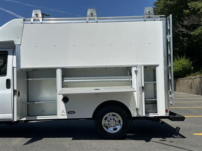 2020 Chevrolet Express 3500   - Photo 11 - South Weymouth, MA 02190