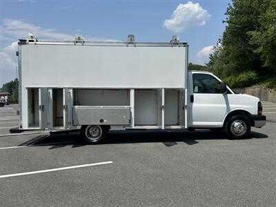 2015 GMC Savana 3500   - Photo 12 - South Weymouth, MA 02190