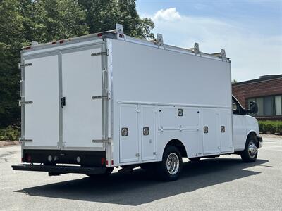 2015 GMC Savana 3500   - Photo 21 - South Weymouth, MA 02190