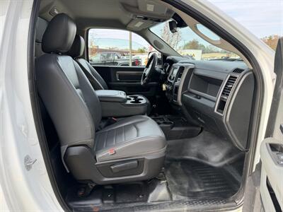 2016 RAM 3500 Tradesman - Photo 16 - South Weymouth, MA 02190