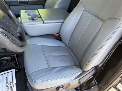 2013 Ford F-350 4x4 Dump Truck XL - Photo 16 - South Weymouth, MA 02190