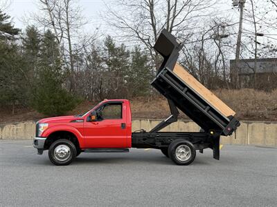 2016 Ford F-350 Super Duty XL   - Photo 11 - South Weymouth, MA 02190