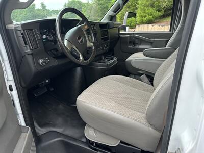 2019 GMC SAVANA 4500 G30   - Photo 25 - South Weymouth, MA 02190